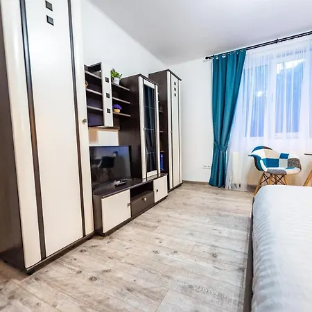 Garden Apartment